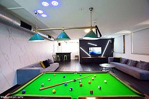 סאנרייז על גג העולם