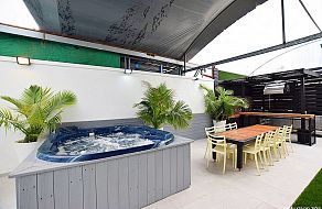 פארטי טוי - Party Toy