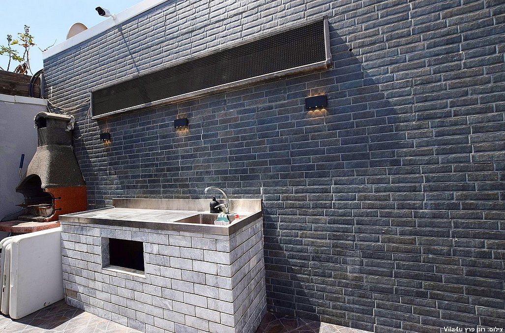 לופט פארדייס בכפר