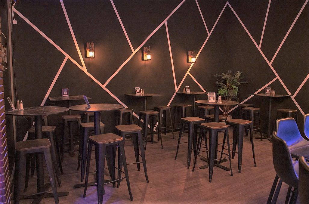 שוגה בר - לאירועים פרטיים עד 100 איש