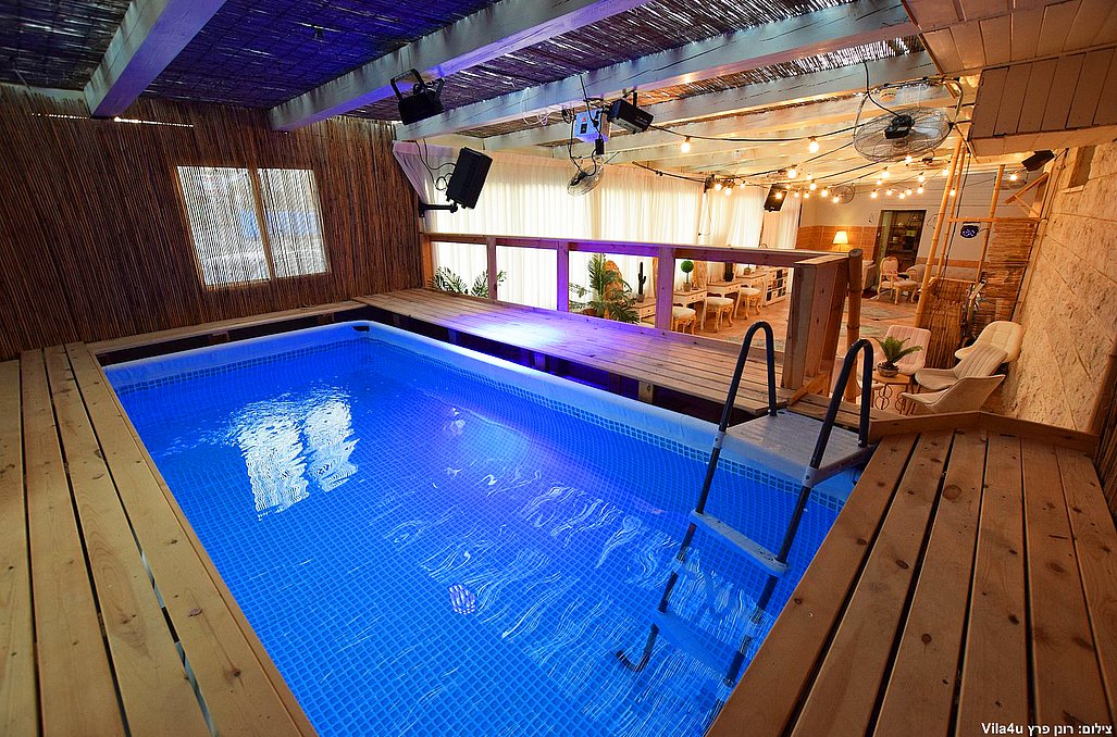 המרפסת הלבנה