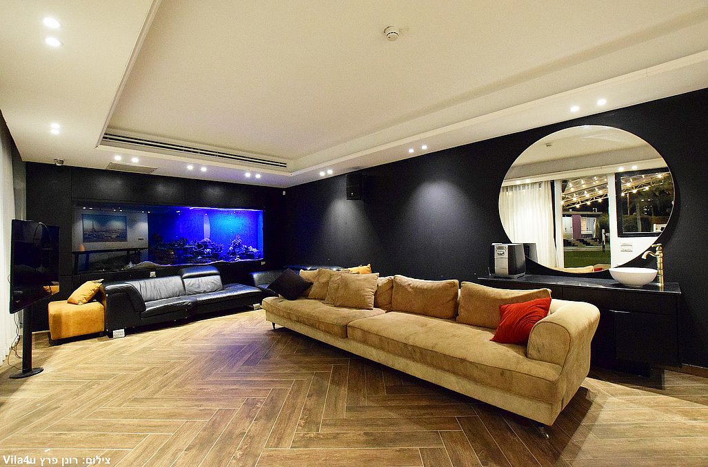 בית האצילים איוונטס