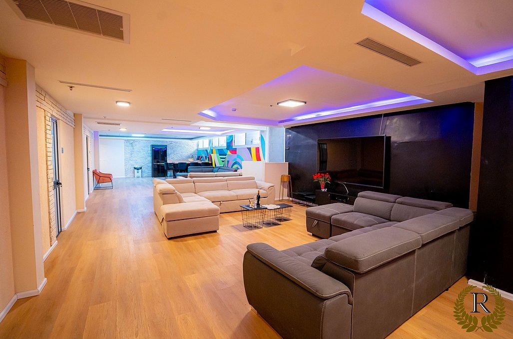 וילה סופריור - וילה לבני נוער ומסיבות