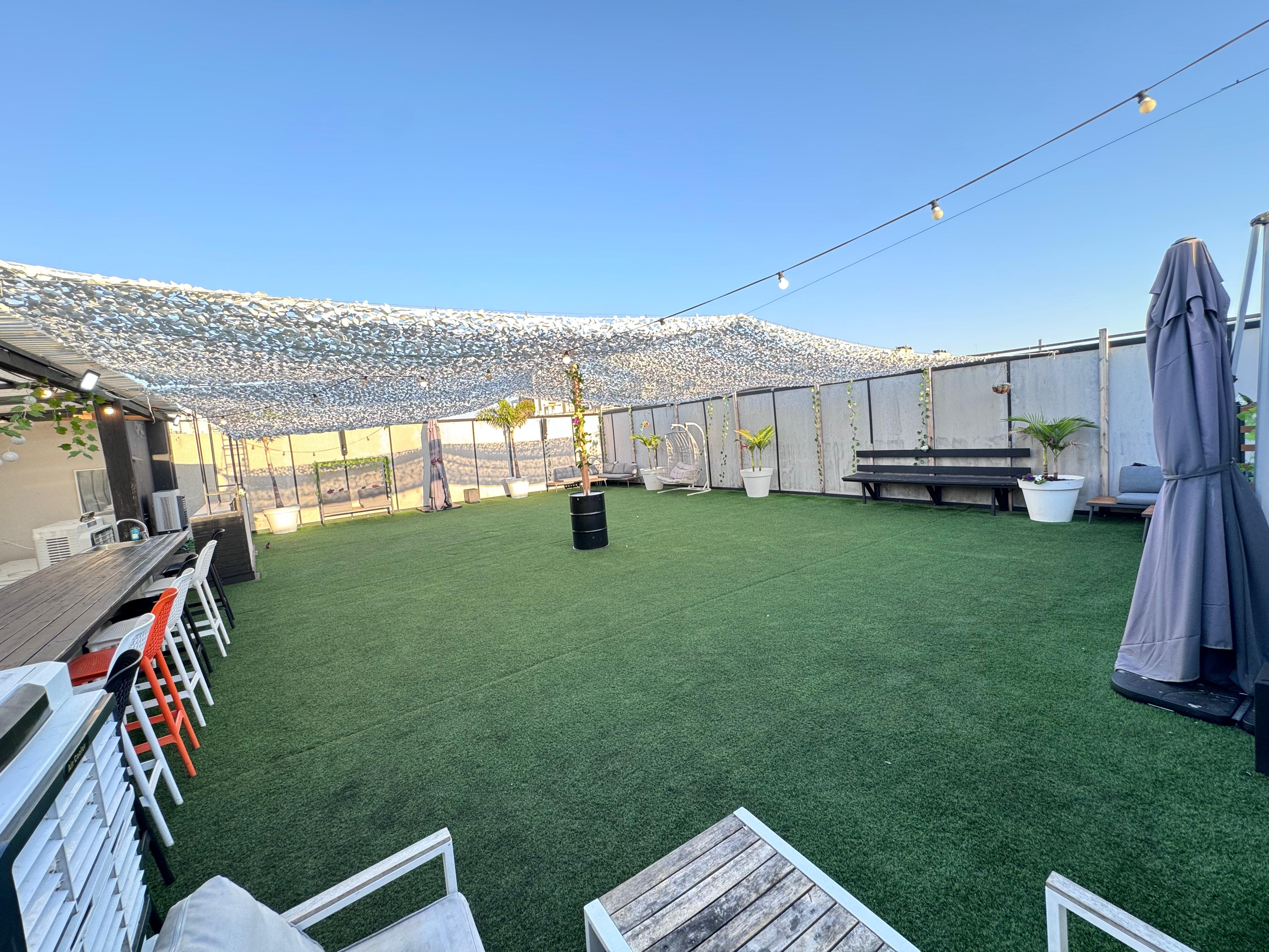 סקיי רוף Sky Roof