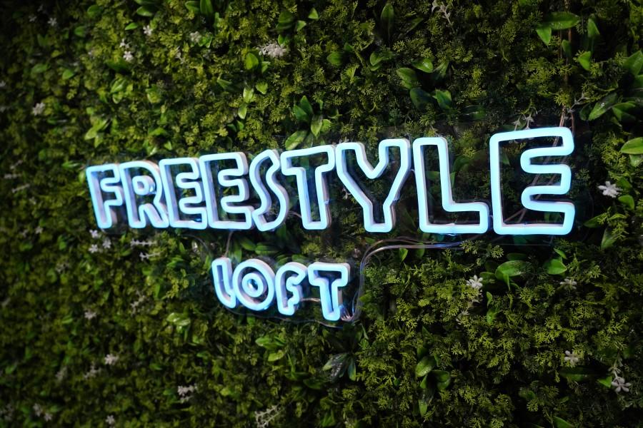 פריסטייל לופט - Freestyle Loft
