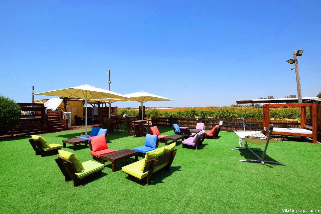 ליידיס פול בעזריקם