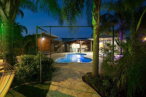 וילה בתלמים