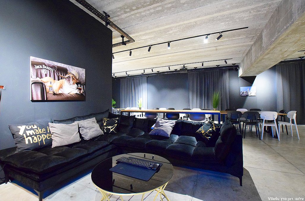 דה פלייס איוונטס