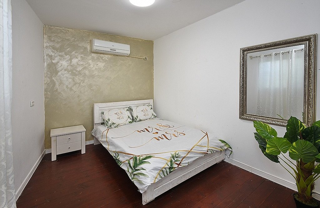 לופט גולדן VIP