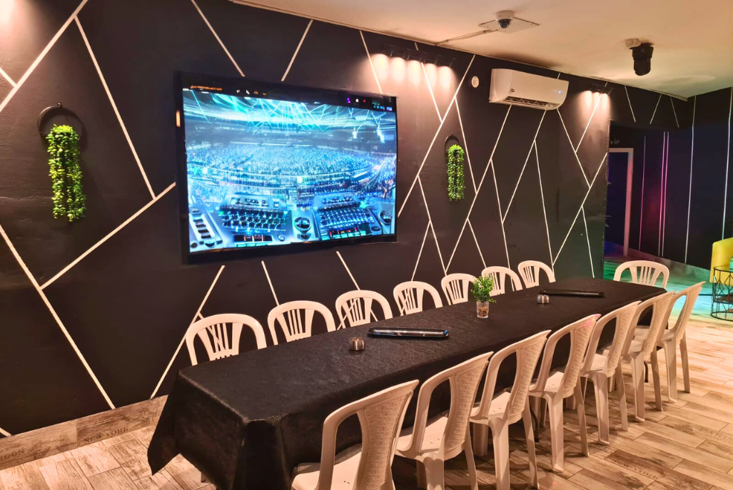 לופט פריז אשקלון