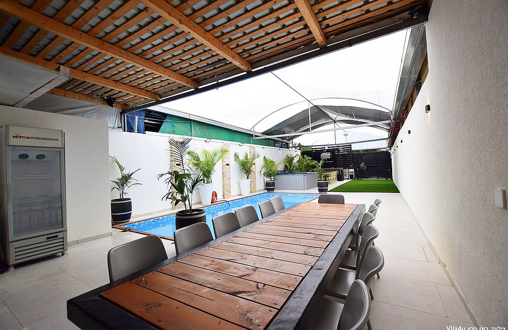 פארטי טוי - Party Toy