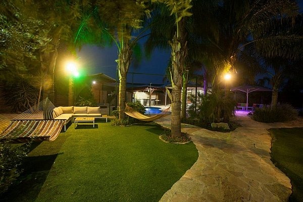 וילה בתלמים