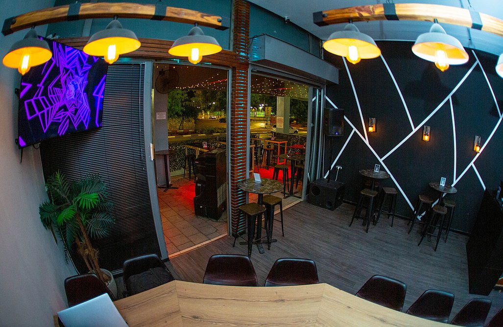 שוגה בר - לאירועים פרטיים עד 100 איש