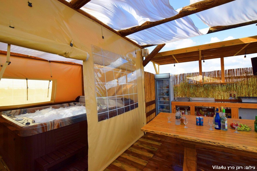 ליידיס פול בעזריקם