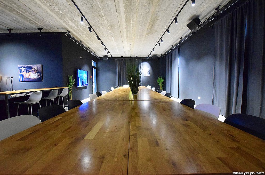 דה פלייס איוונטס