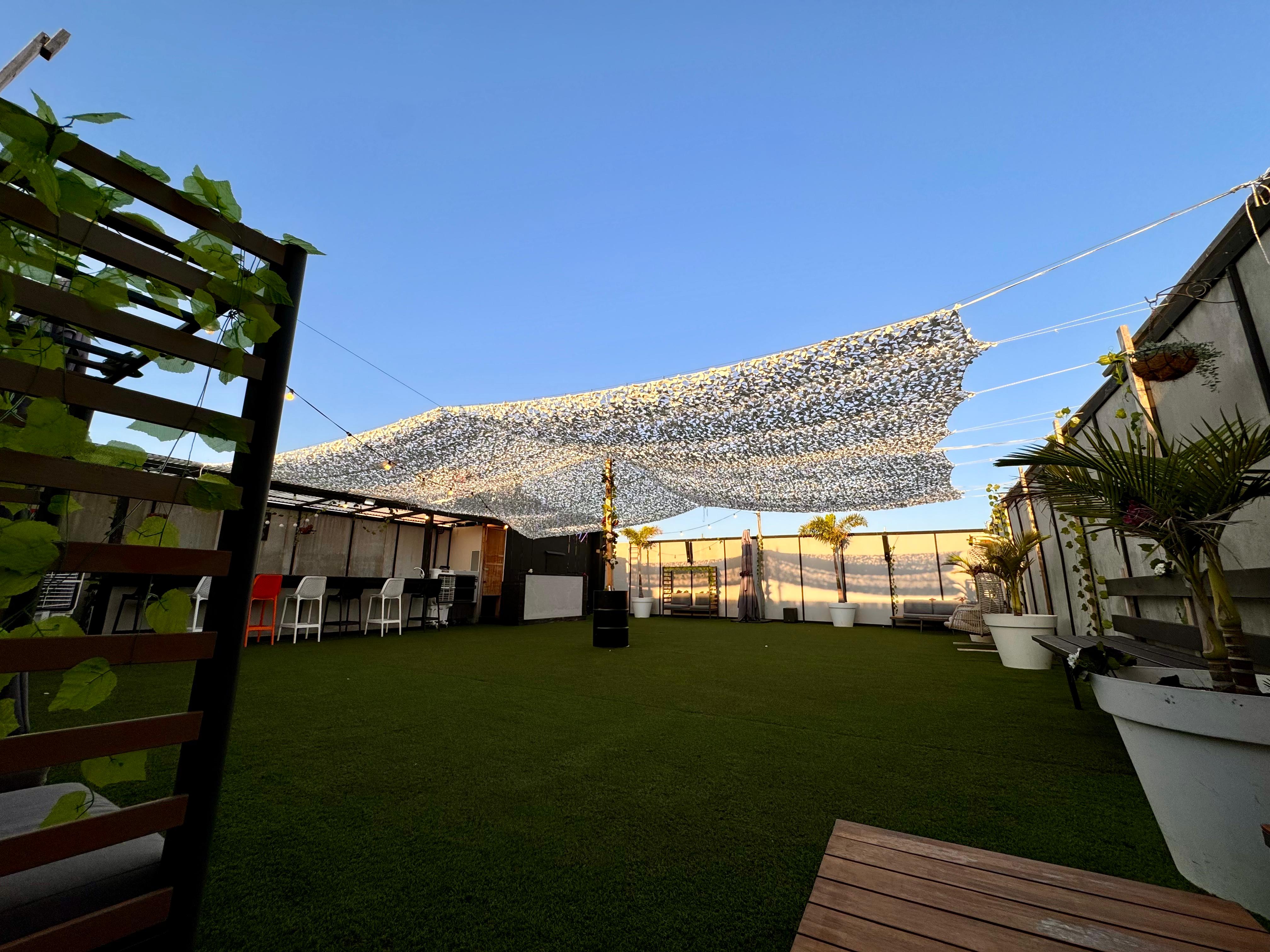 סקיי רוף Sky Roof