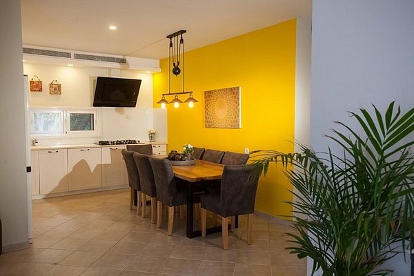 וילה בתלמים