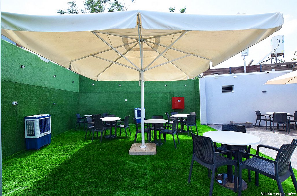 לופט פארדייס בכפר