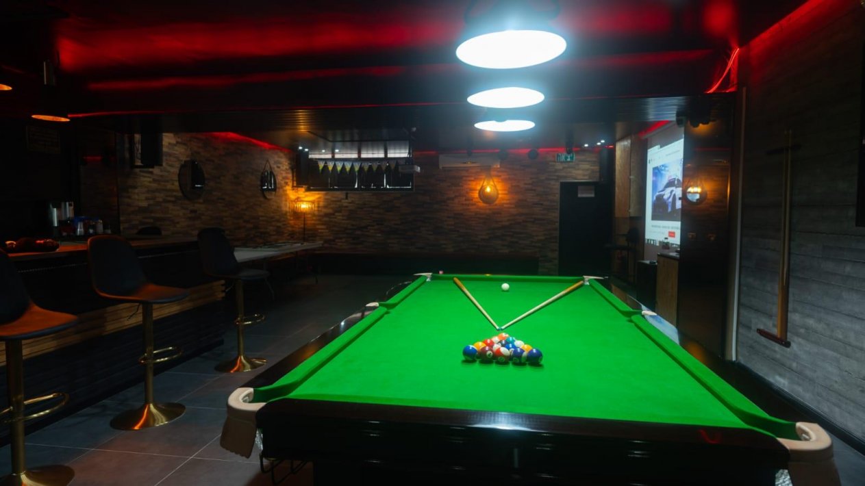 לופט פארטי האוס