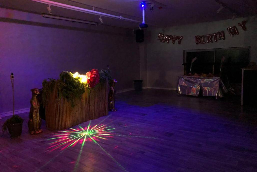 לופט ביזי - Beezy