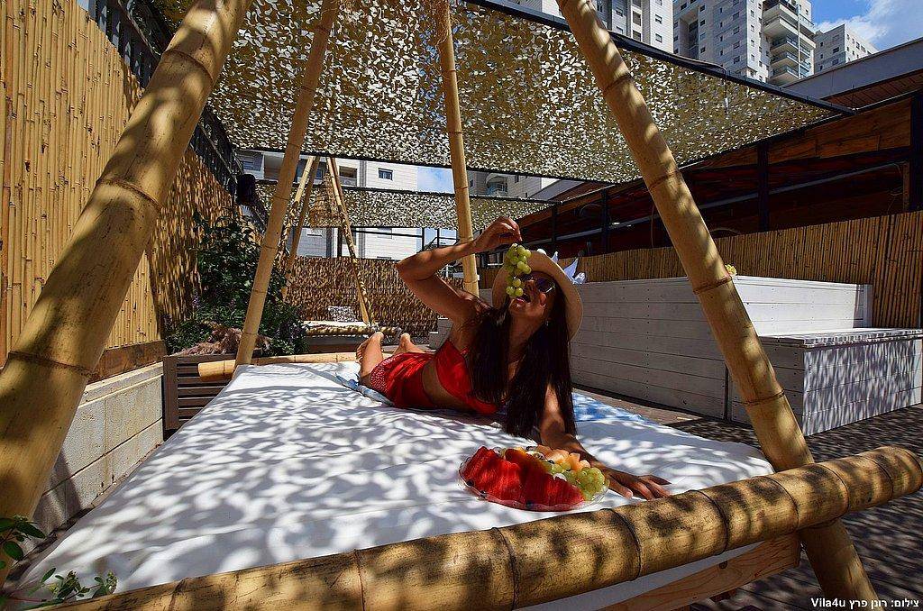 מתחם מיקונוס נתניה