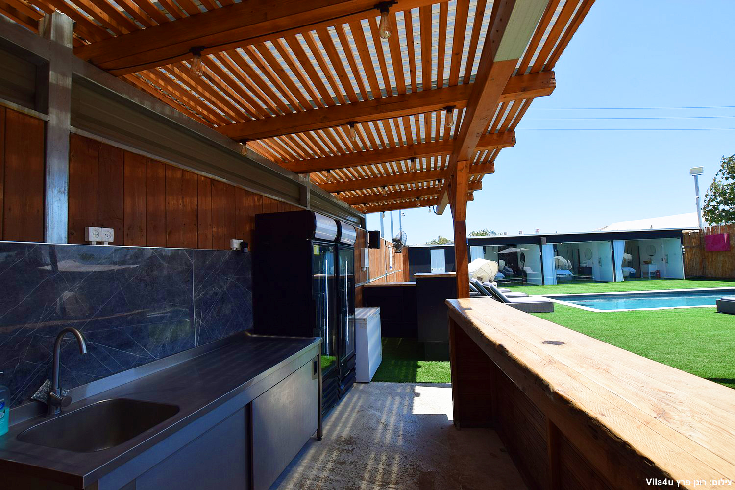 שירה בחווה איוונט