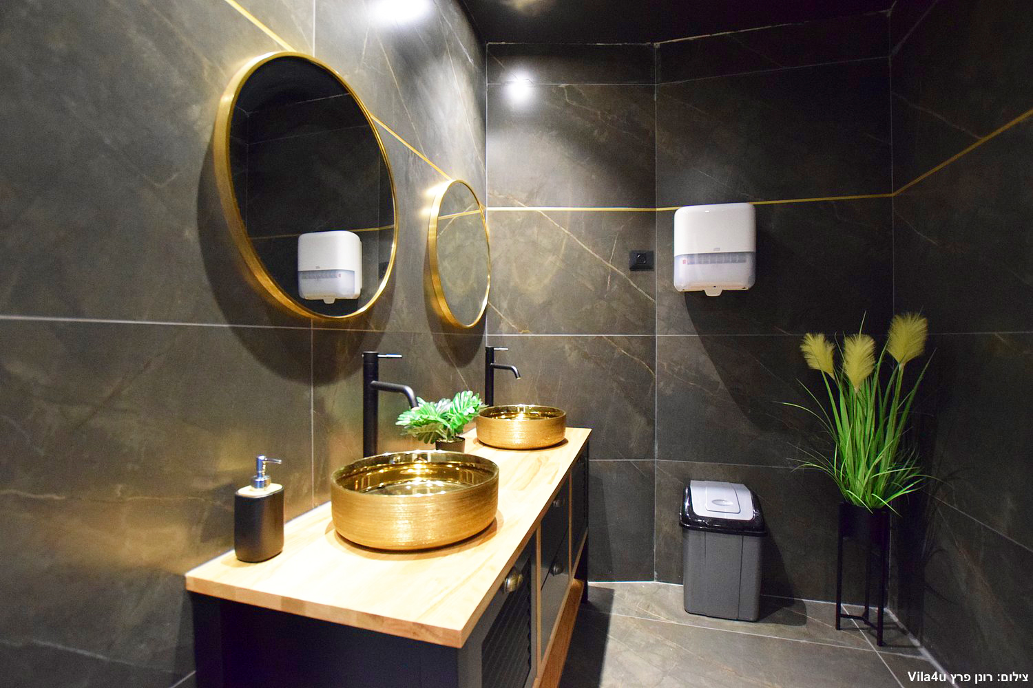 לופט אסקובר