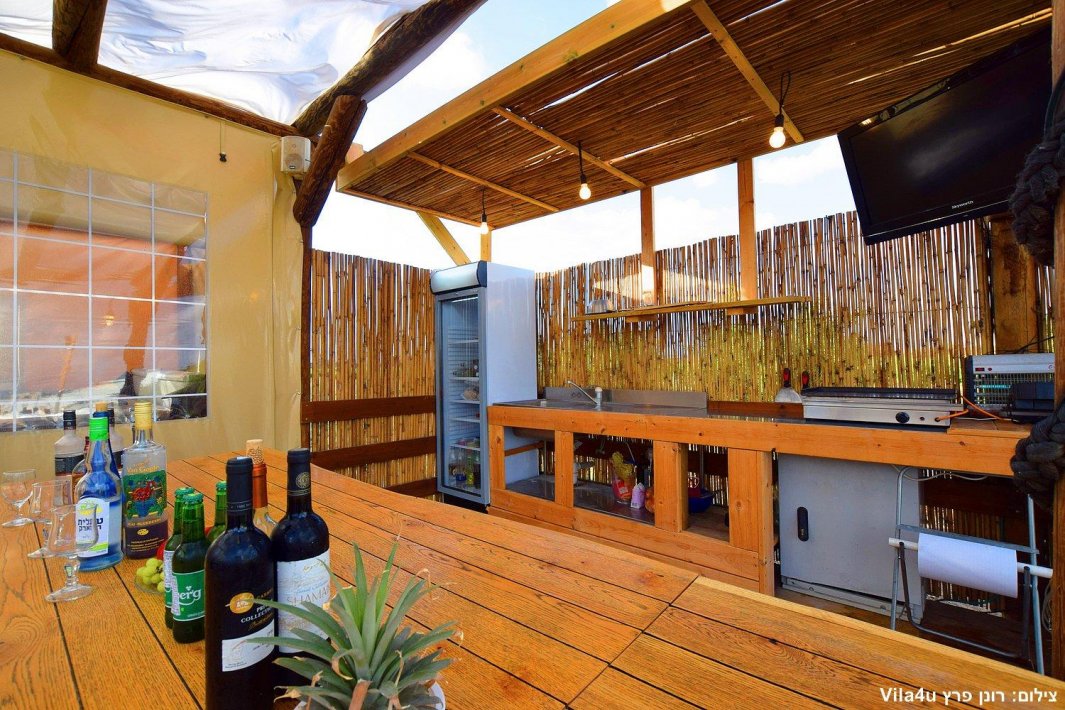 ליידיס פול בעזריקם