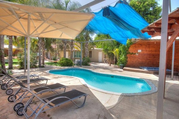 וילה בתלמים