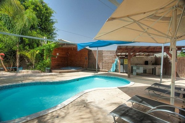 וילה בתלמים