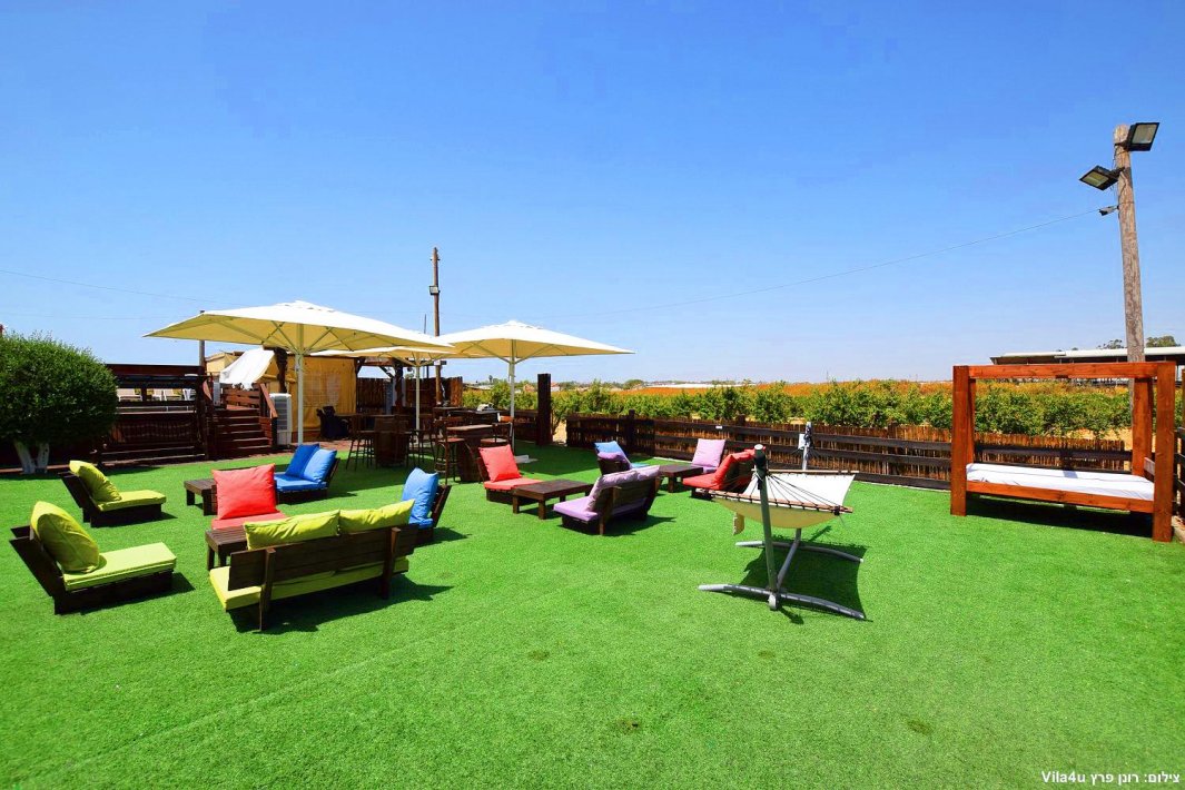 ליידיס פול בעזריקם