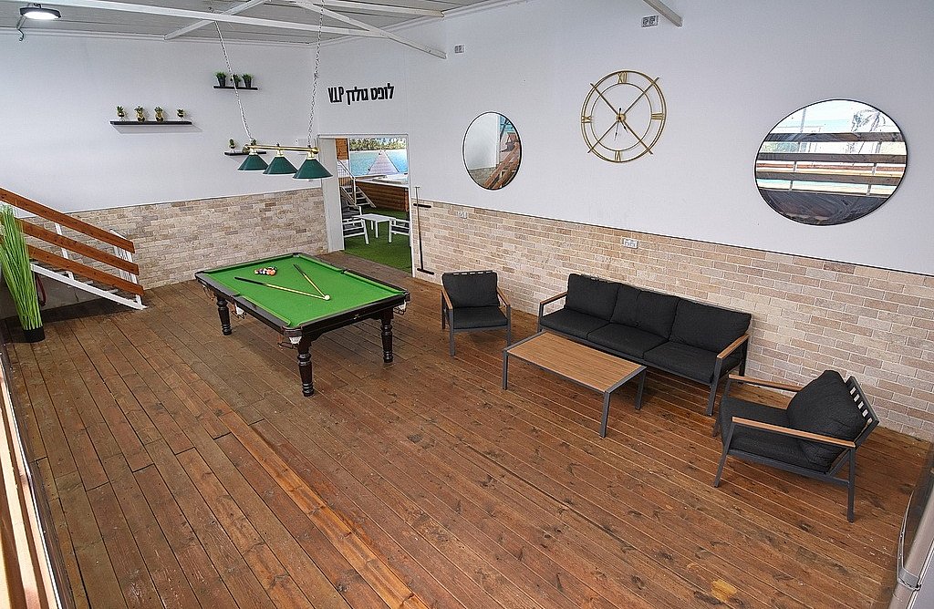 לופט גולדן VIP