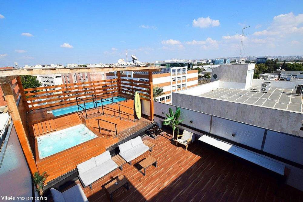 סאנרייז על גג העולם