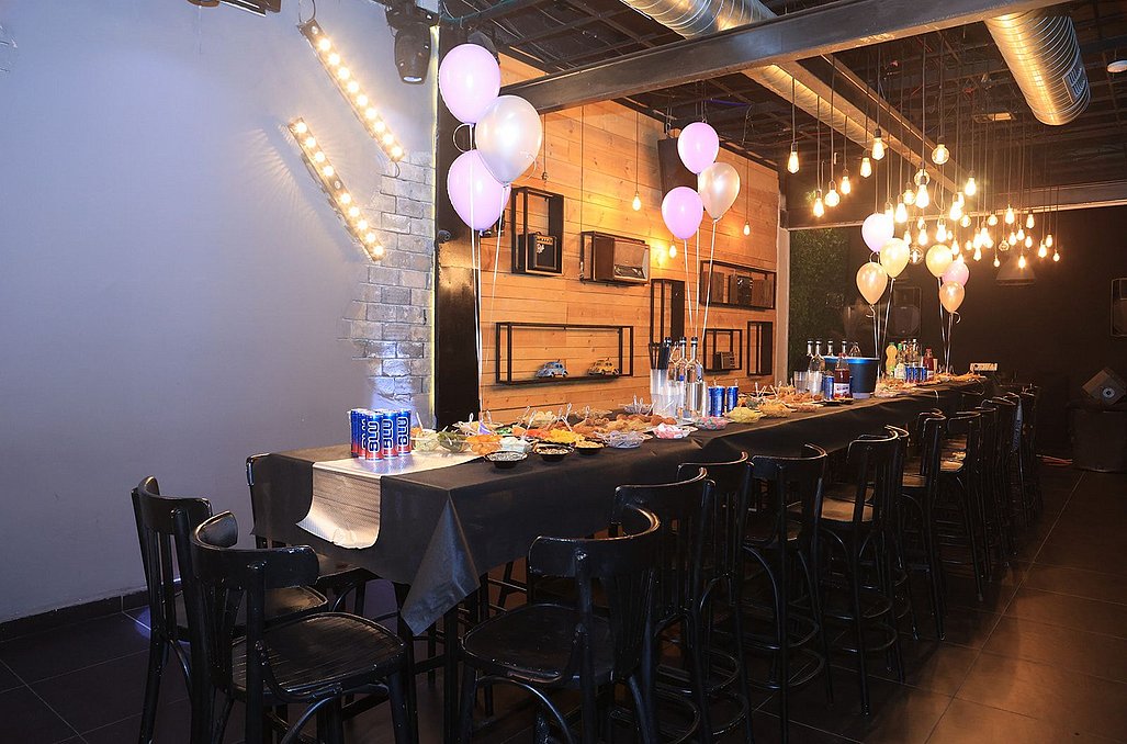 דה בוקס - The Box