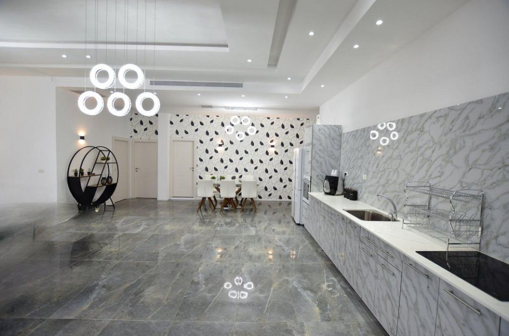 פארטי טוי - Party Toy