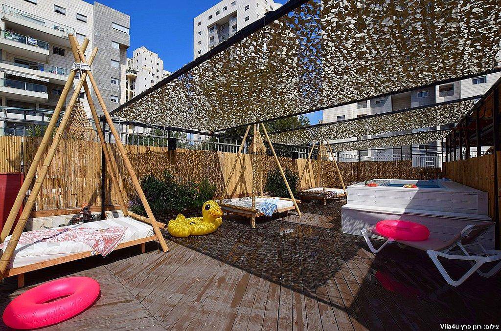 מתחם מיקונוס נתניה