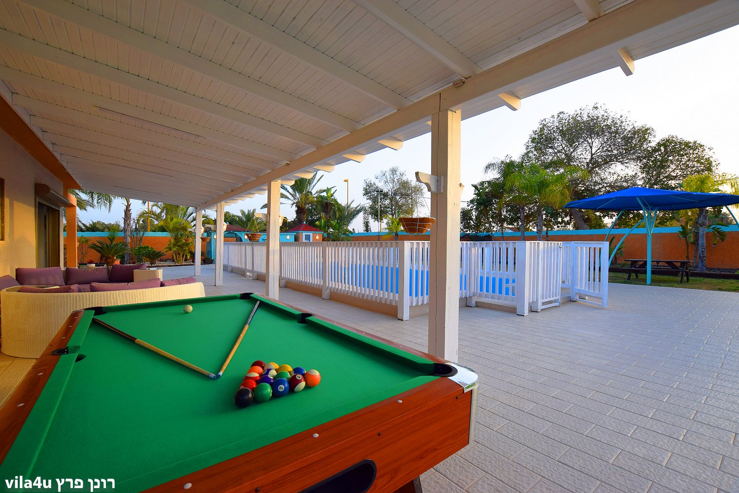 אחוזת רפאל ריזורט