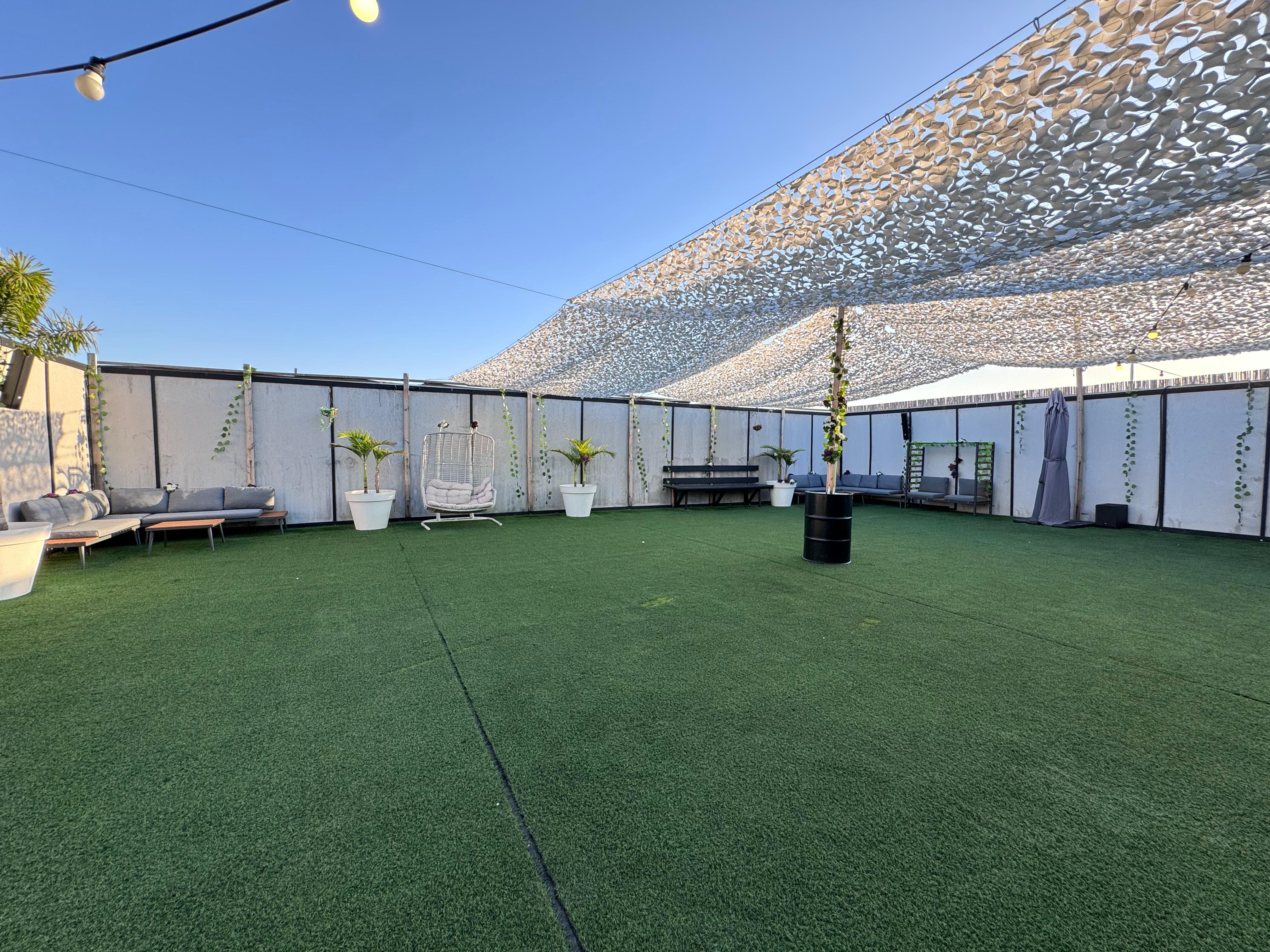 סקיי רוף Sky Roof